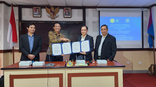 Udayana University Faculty of Veterinary Medicine Held MoA Signs with Central Mindanao University of the Philippines